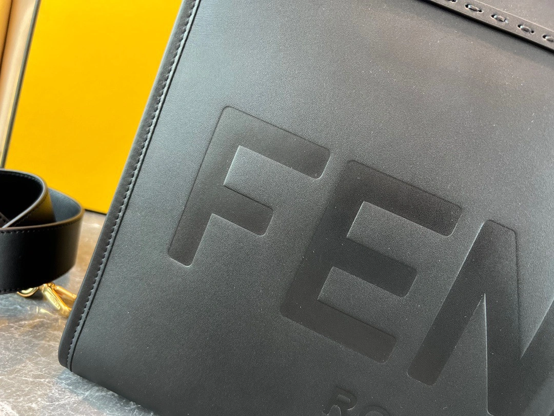 Fendi Shopping Bags SmartChoice 76670