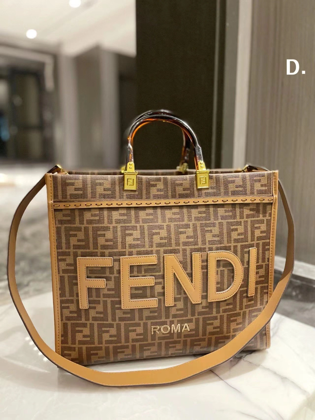 Compact Fendi Shopping Bags 76666