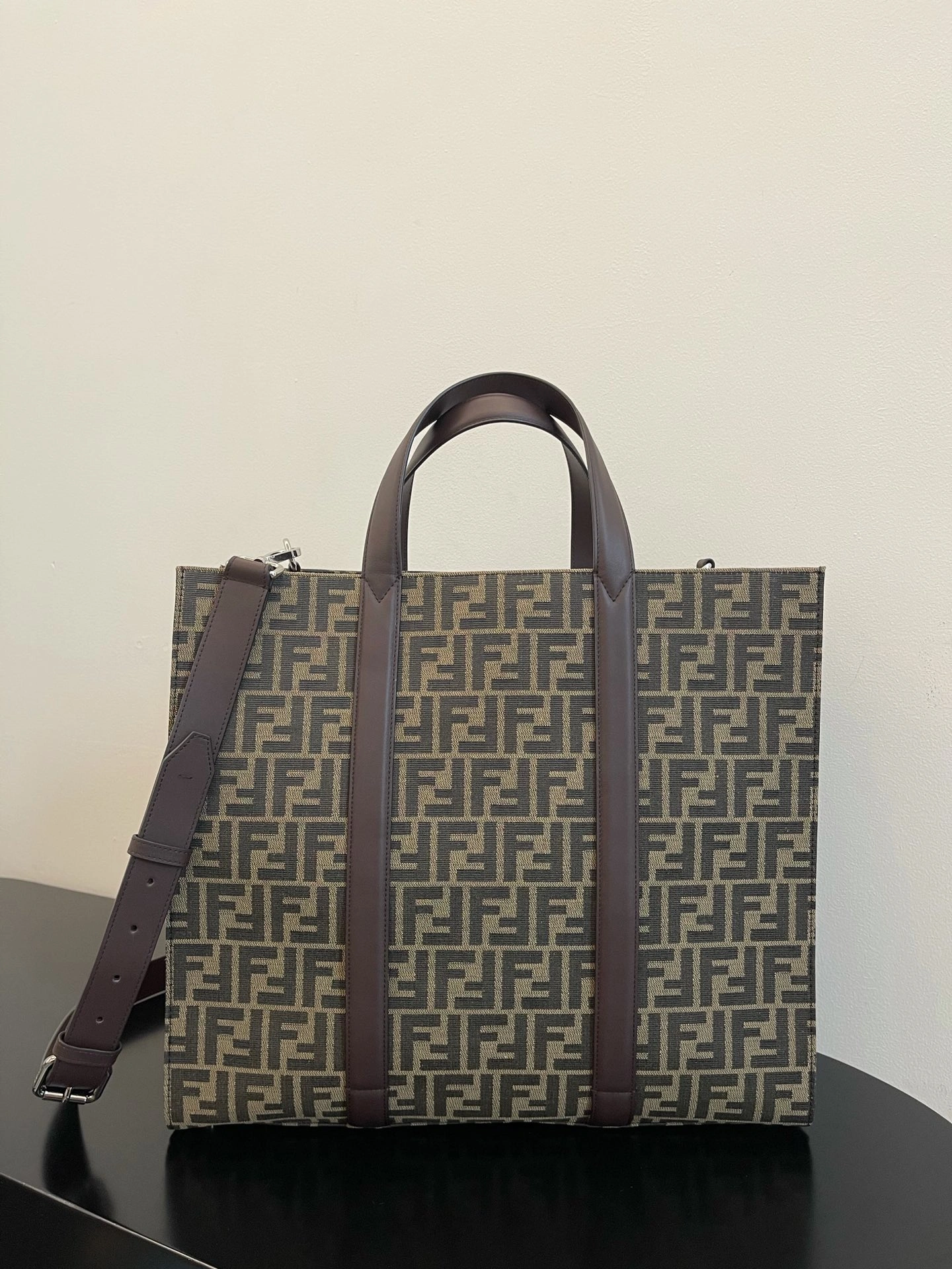 Fendi Shopping Bags Packable 76669