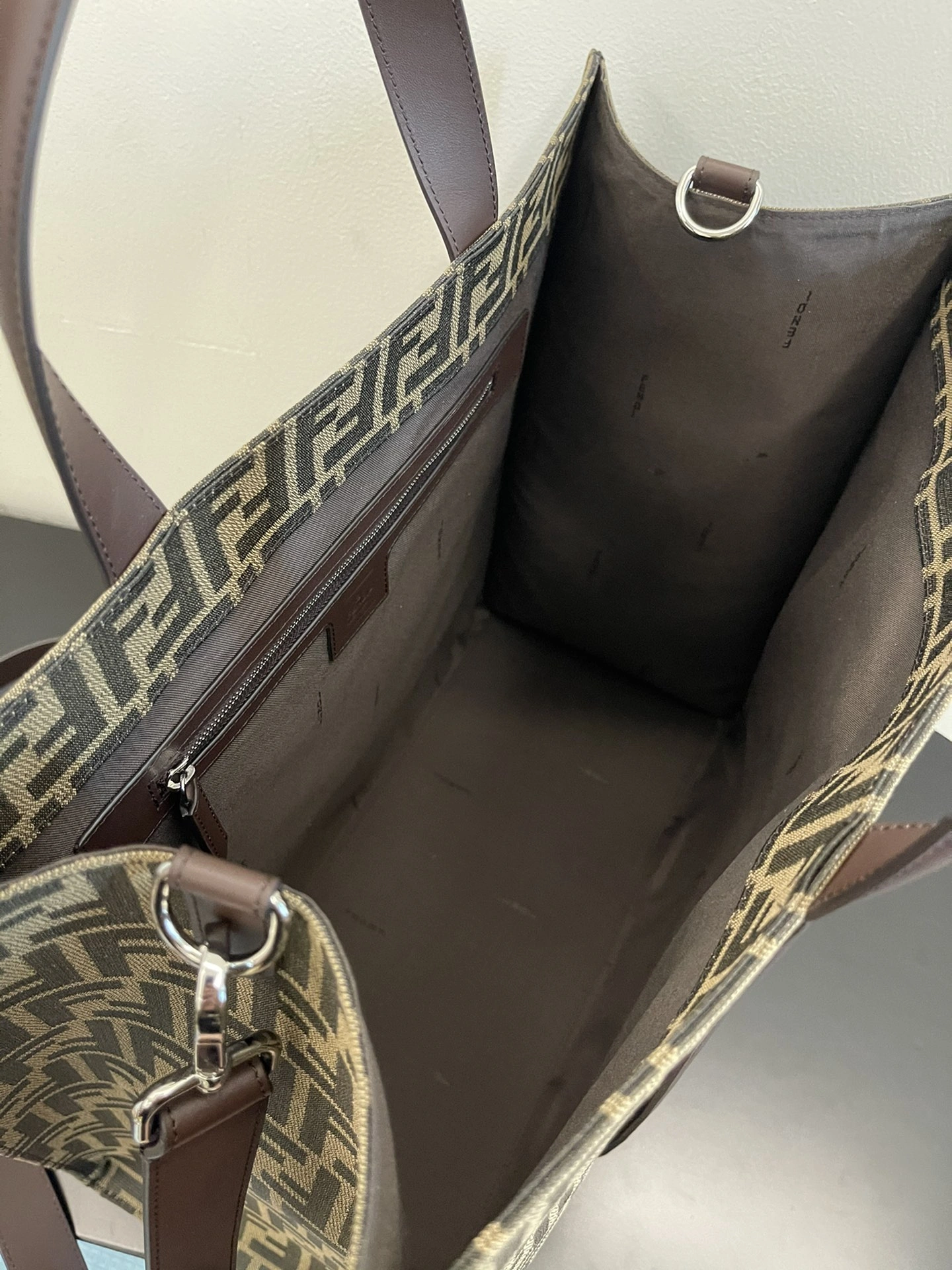 Fendi Shopping Bags Packable 76669