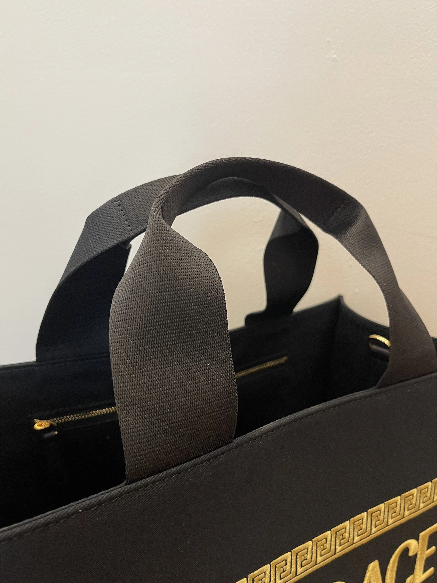 Fendi Shopping Bags Casual 76674