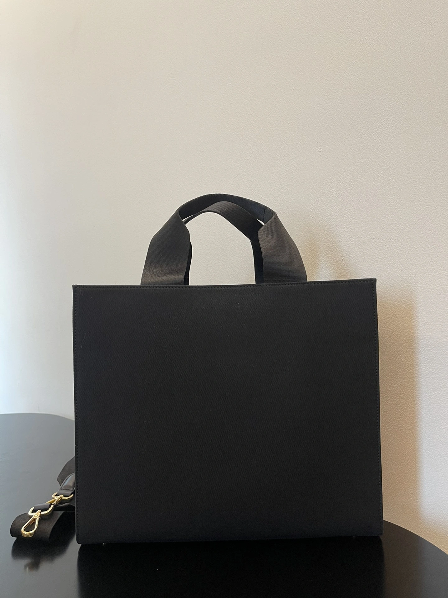 Fendi Shopping Bags Casual 76674