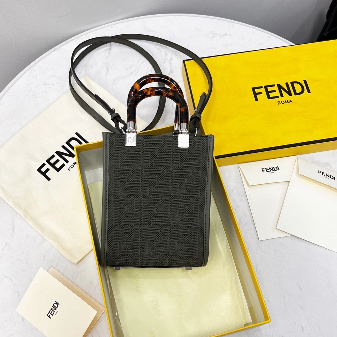 Fendi Shopping Bags Stretchable 76668