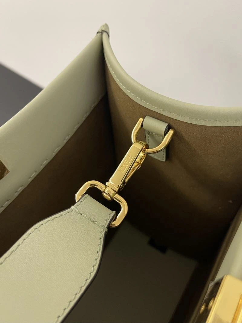 GoodFit Fendi Shopping Bags 72757