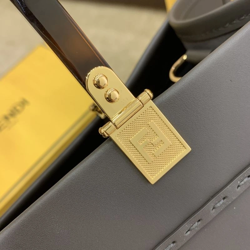 Bold Fendi Shopping Bags 72794