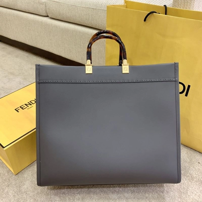 Bold Fendi Shopping Bags 72794
