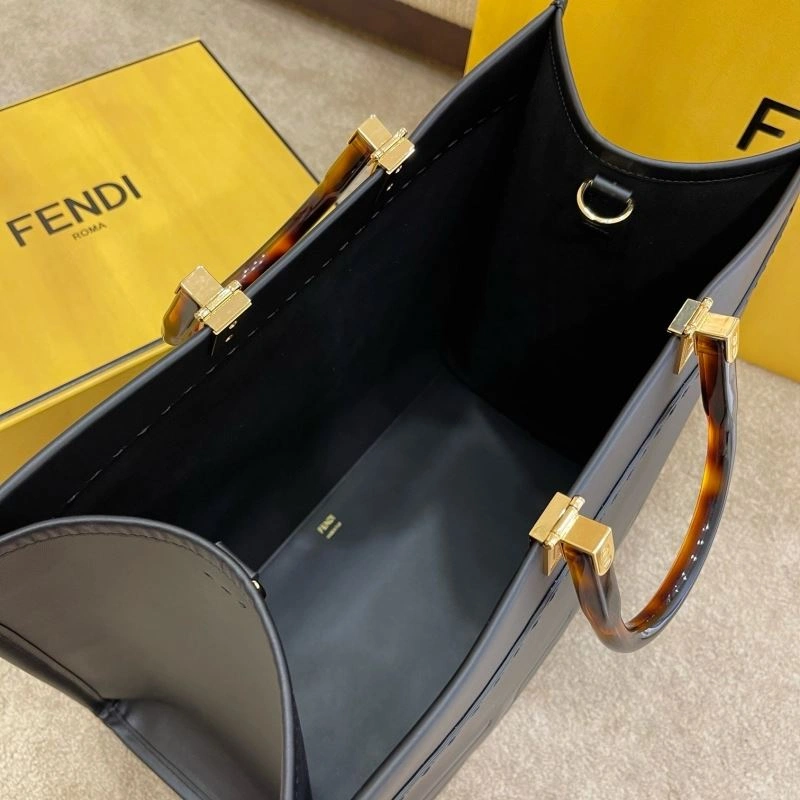Fendi Shopping Bags Minimalist 72747