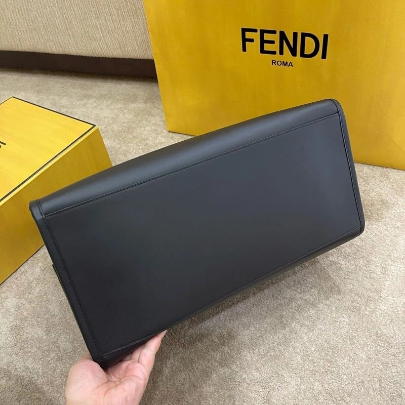 Fendi Shopping Bags Minimalist 72747