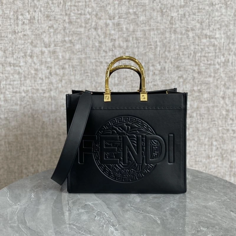 Fendi Shopping Bags Fashionable 72744