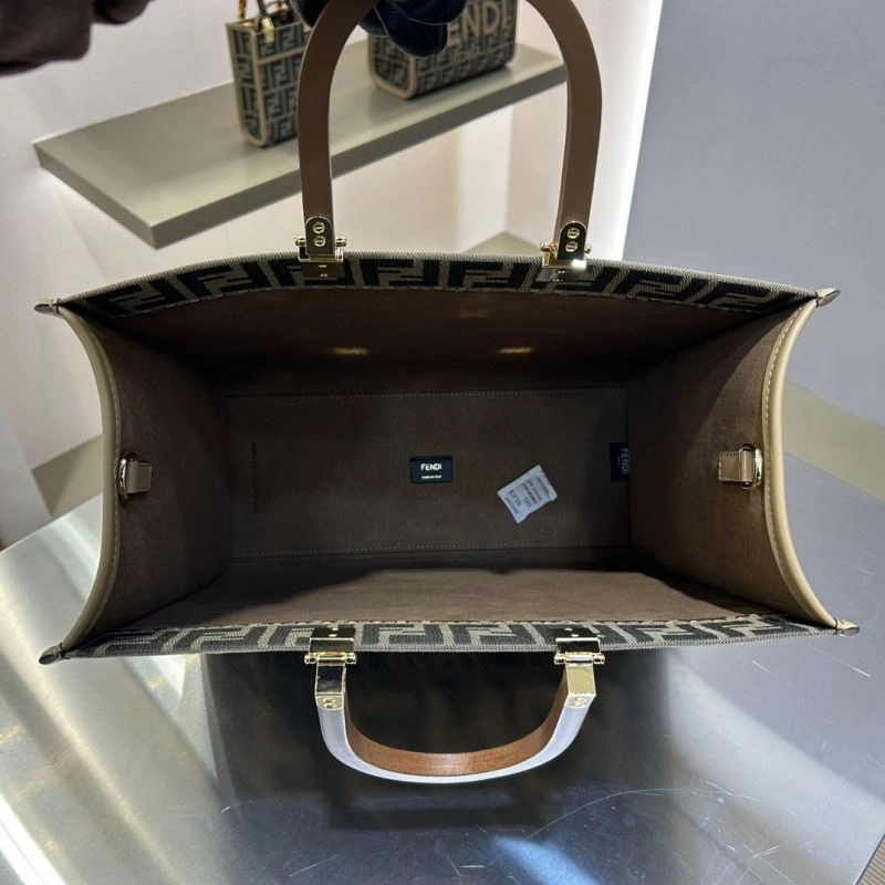 Fendi Shopping Bags TravelReady 72741