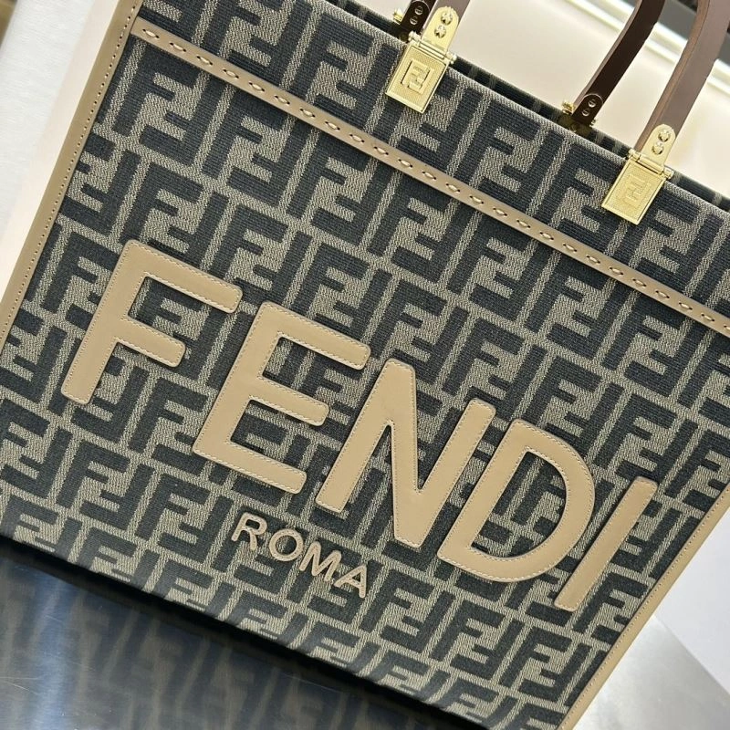 Fendi Shopping Bags TravelReady 72741