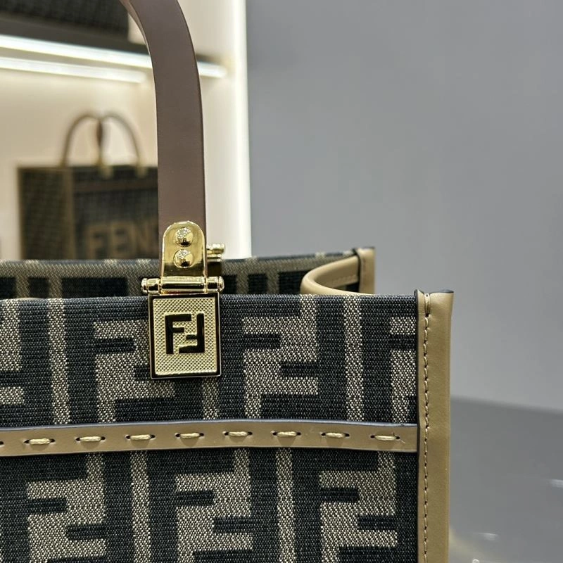 Fendi Shopping Bags Sophisticated 72736