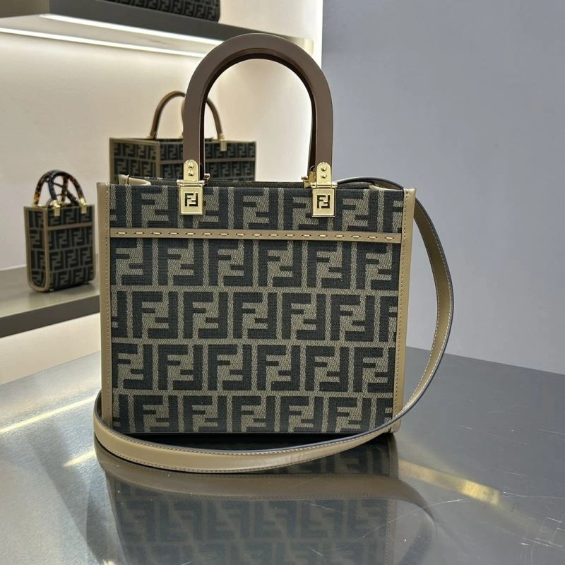 Fendi Shopping Bags Sophisticated 72736