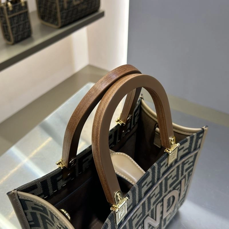 Fendi Shopping Bags Sophisticated 72736