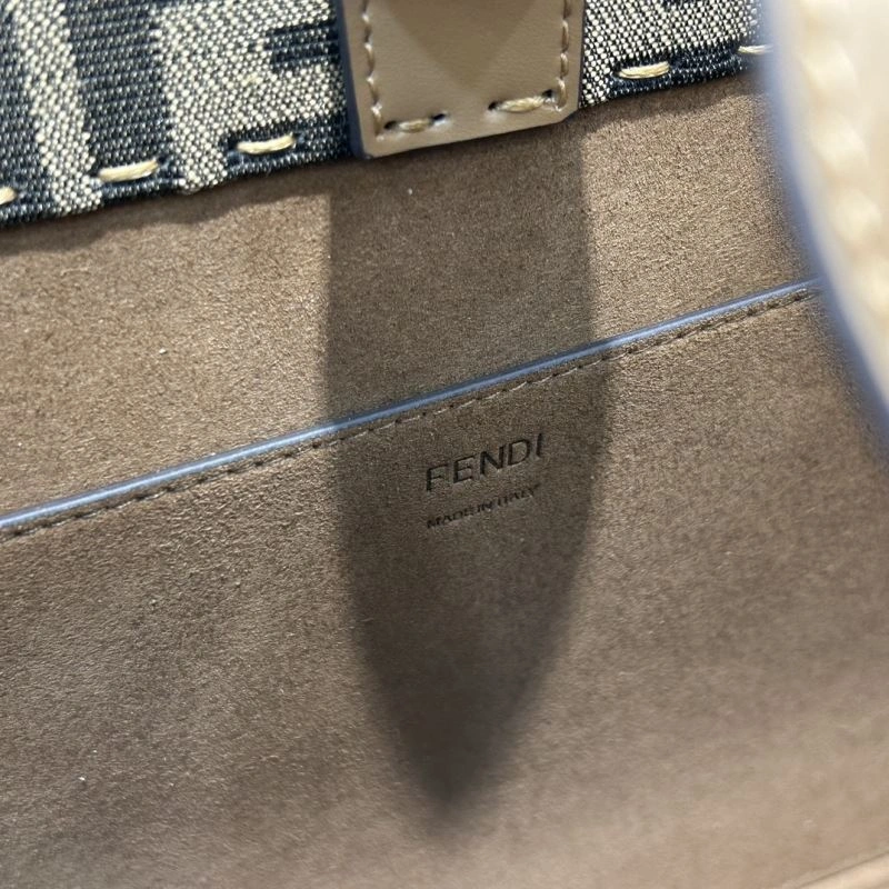 Fendi Shopping Bags Sophisticated 72736
