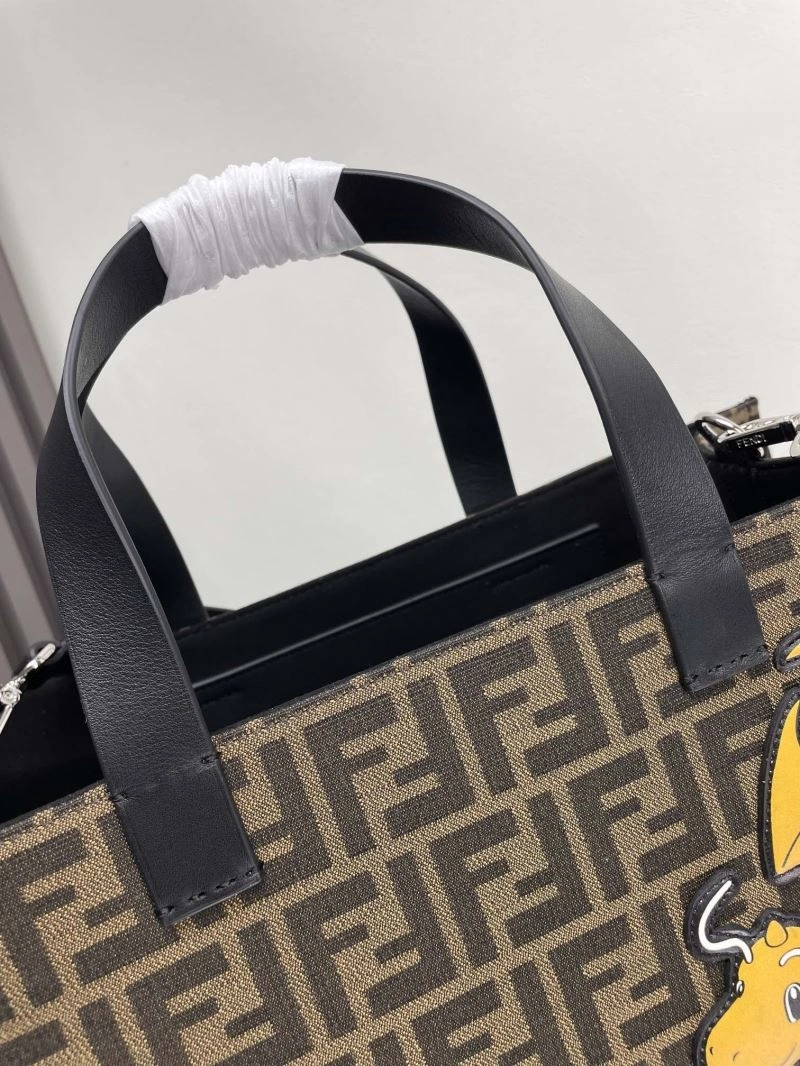 Effortless Fendi Shopping Bags 72732