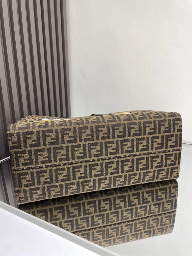 Effortless Fendi Shopping Bags 72732