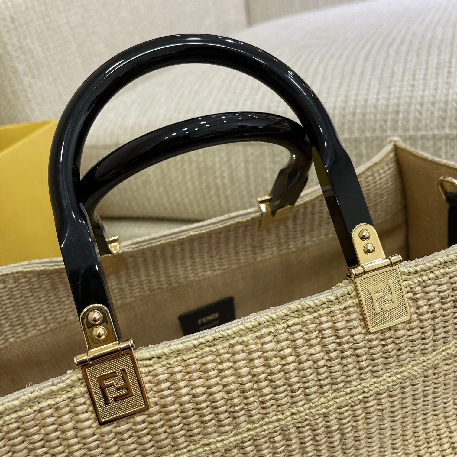 DailyWear Fendi Shopping Bags 69670