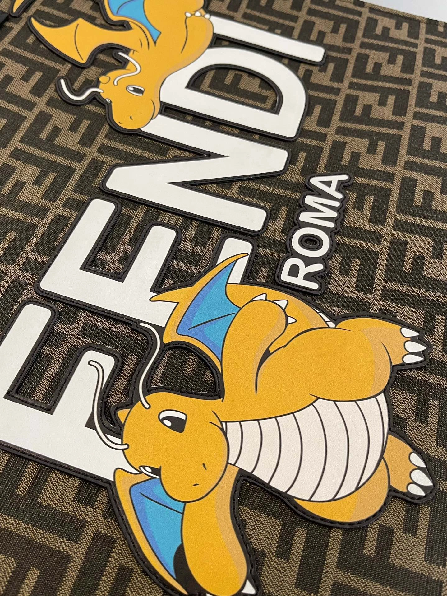 Unisex Fendi Shopping Bags 69665