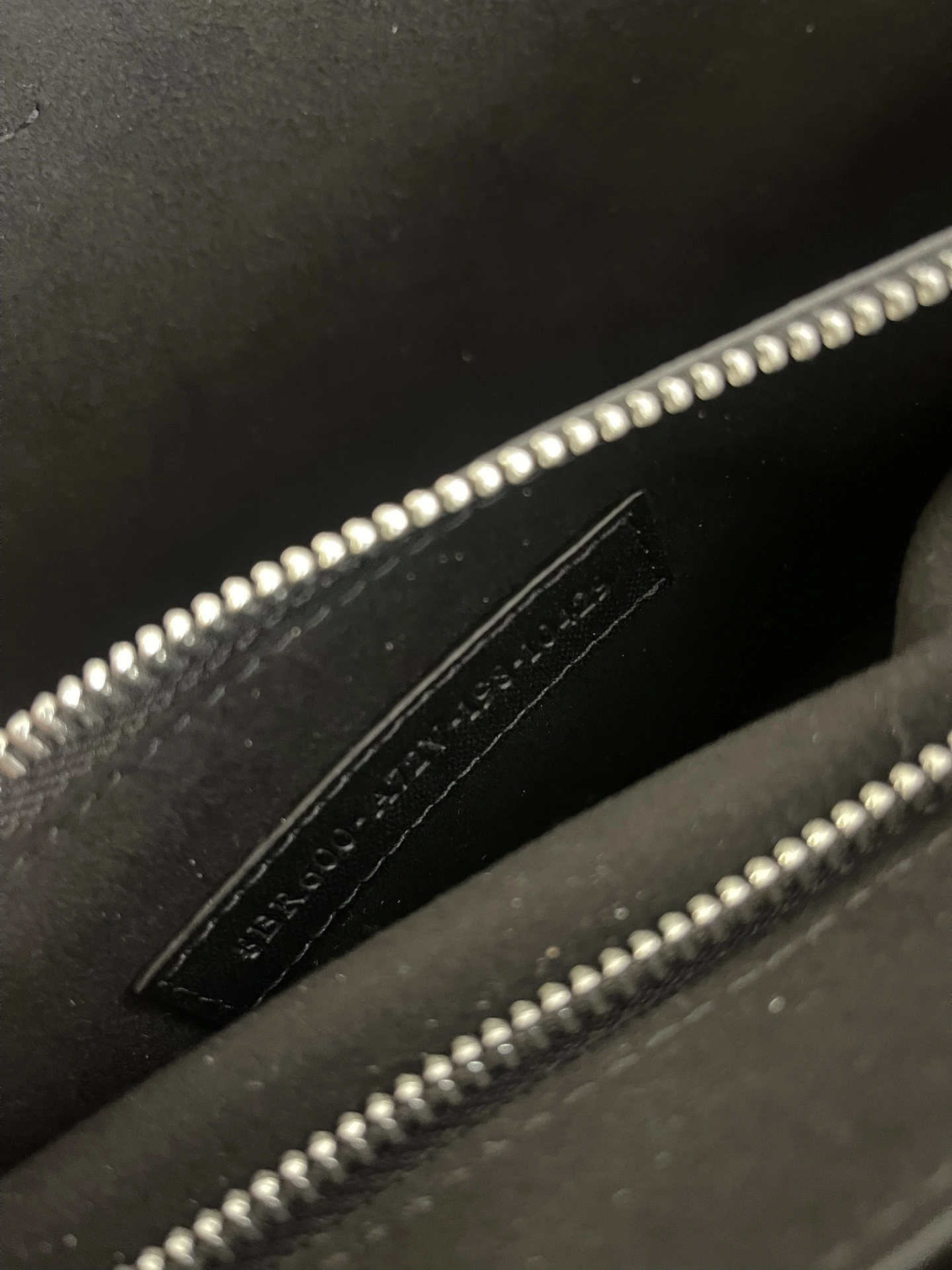 Unisex Fendi Shopping Bags 69665