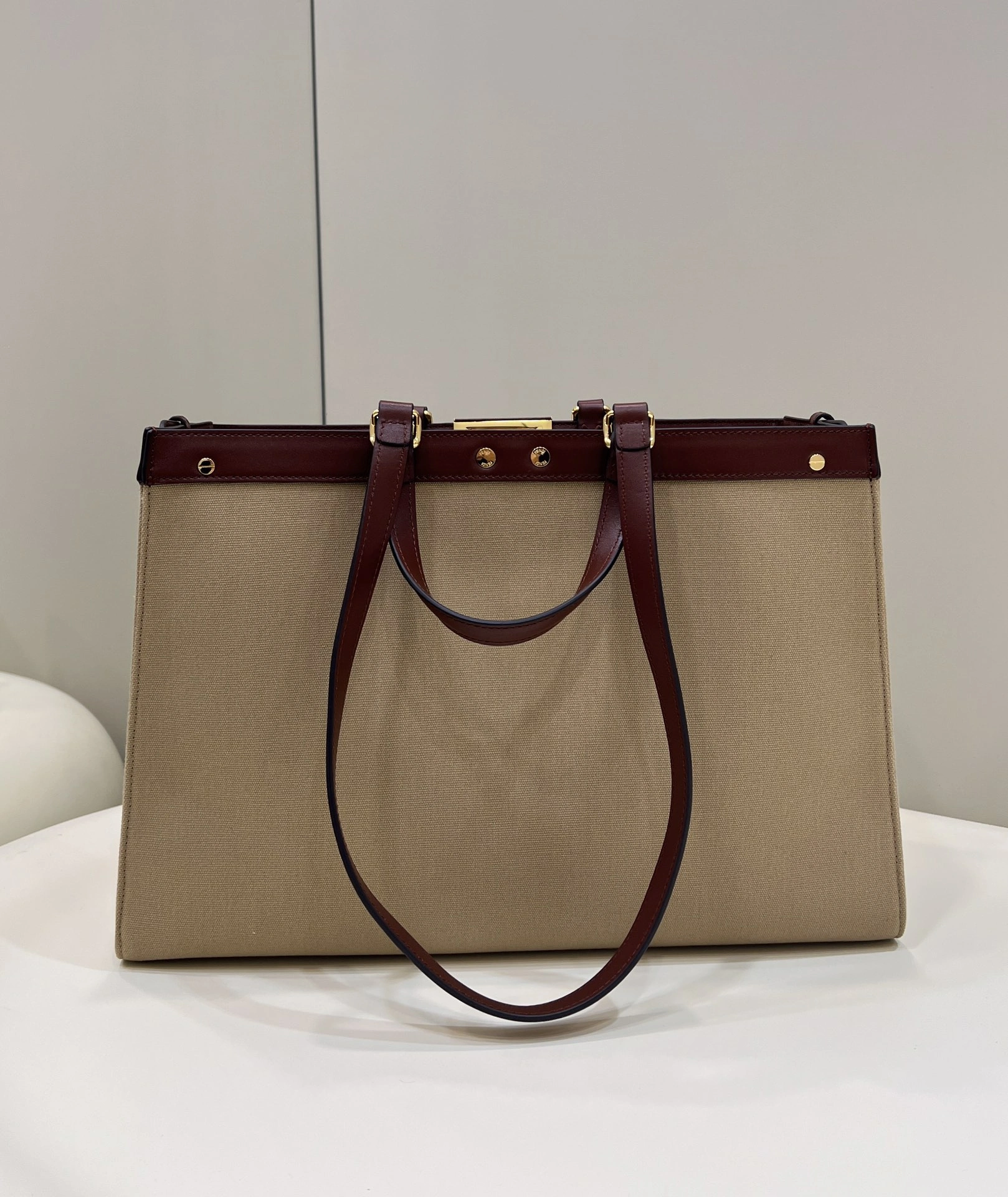 Fendi Shopping Bags Affordable 69658