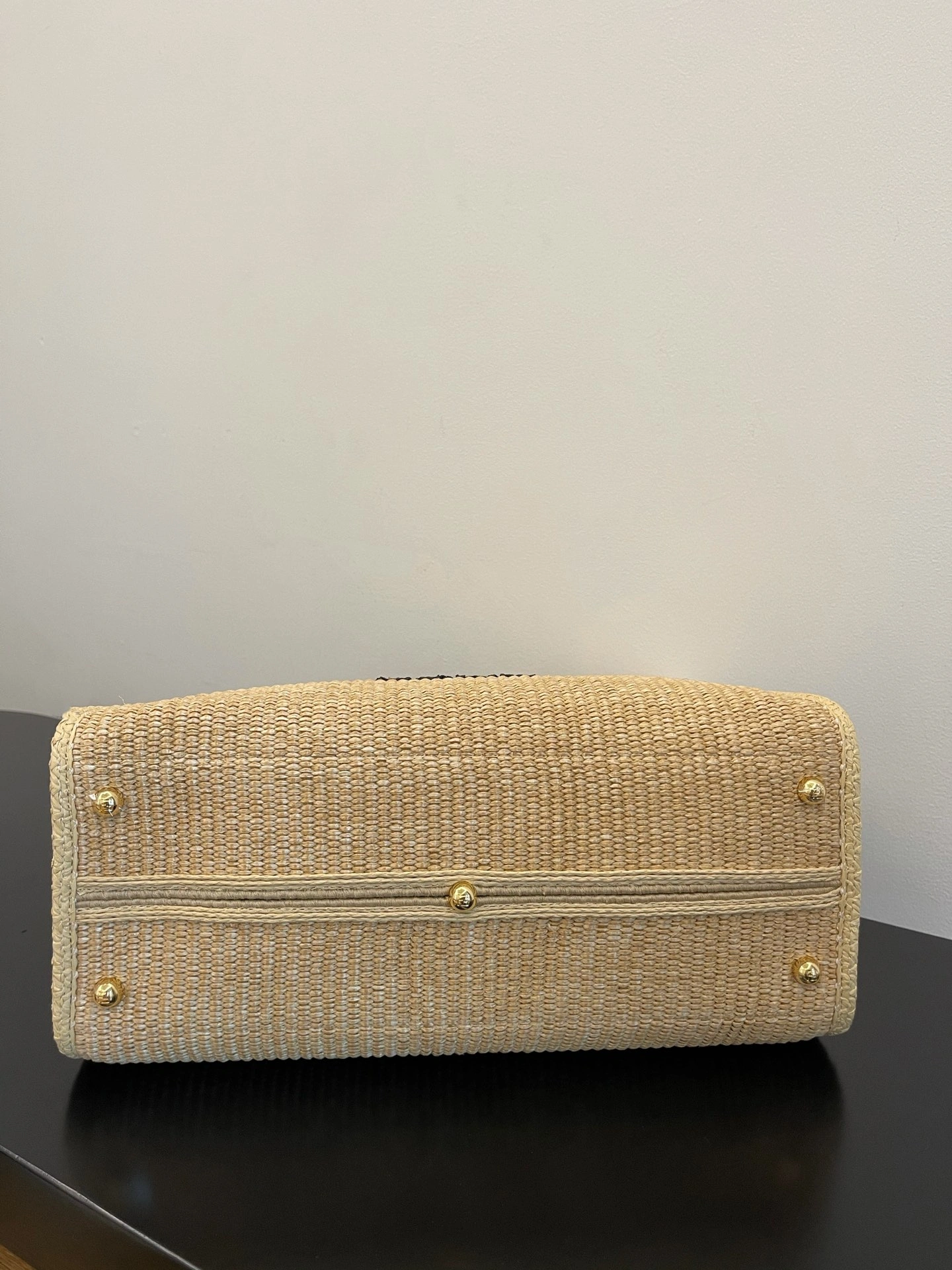 Minimalist Fendi Shopping Bags 69656