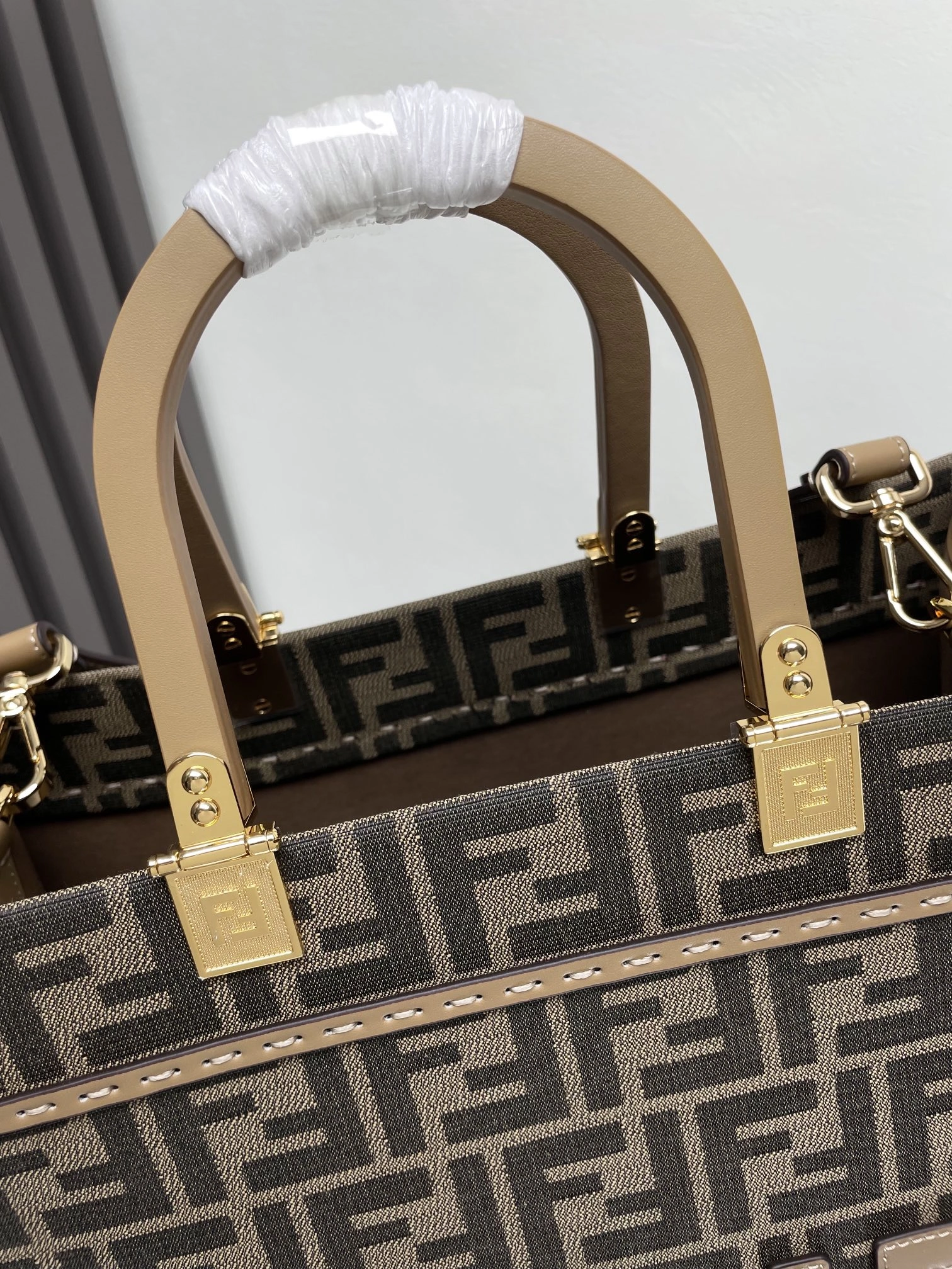 Reliable Fendi Shopping Bags 69664
