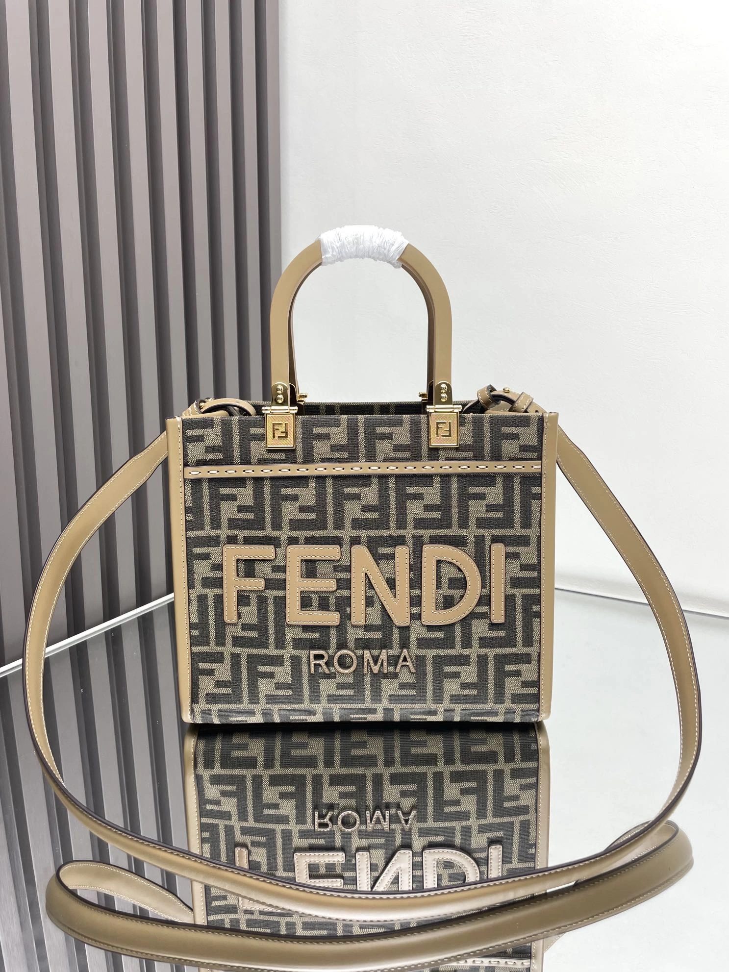 Stylish Fendi Shopping Bags 69653