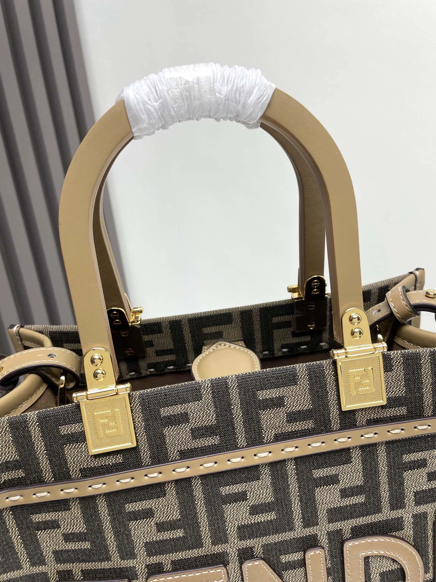 Stylish Fendi Shopping Bags 69653