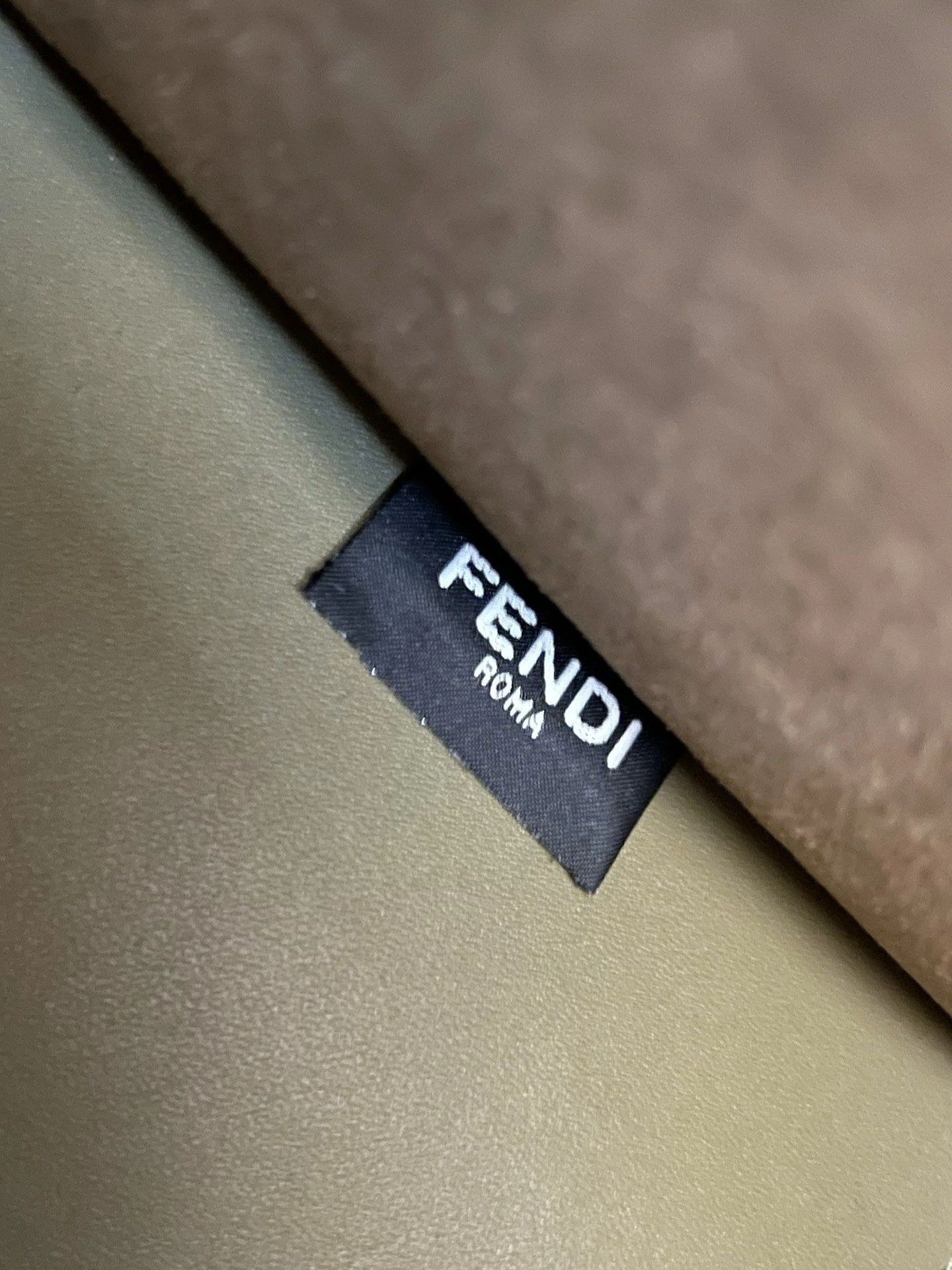 Refined Fendi Shopping Bags 69648