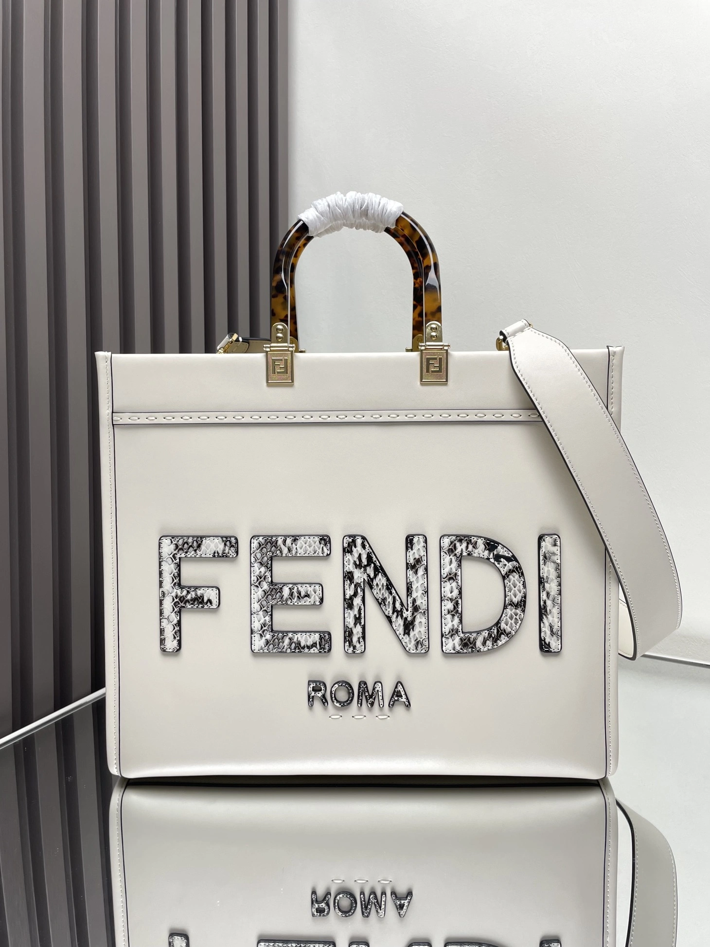 Fendi Shopping Bags ZeroBulk 69726