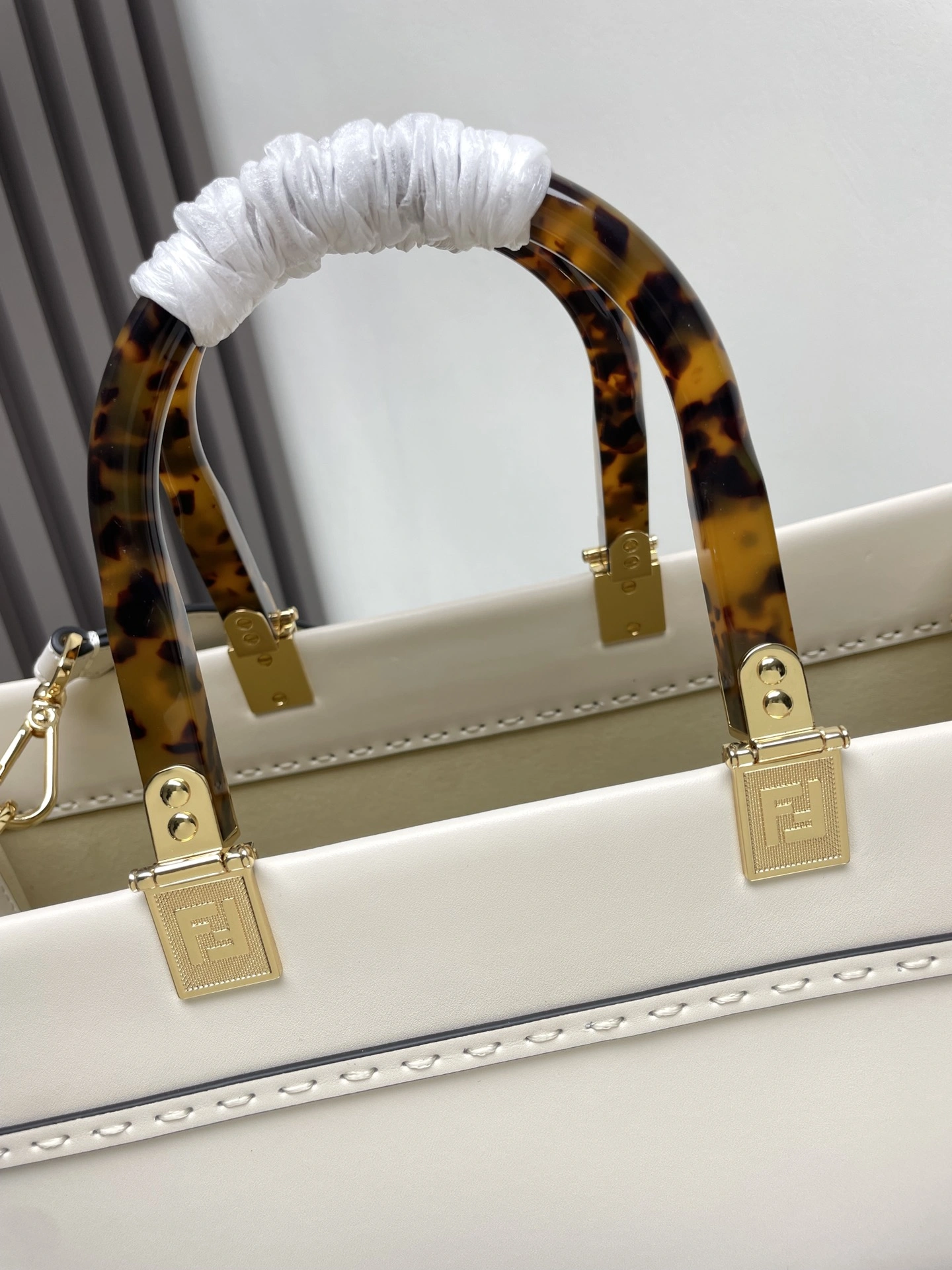 Fendi Shopping Bags ZeroBulk 69726