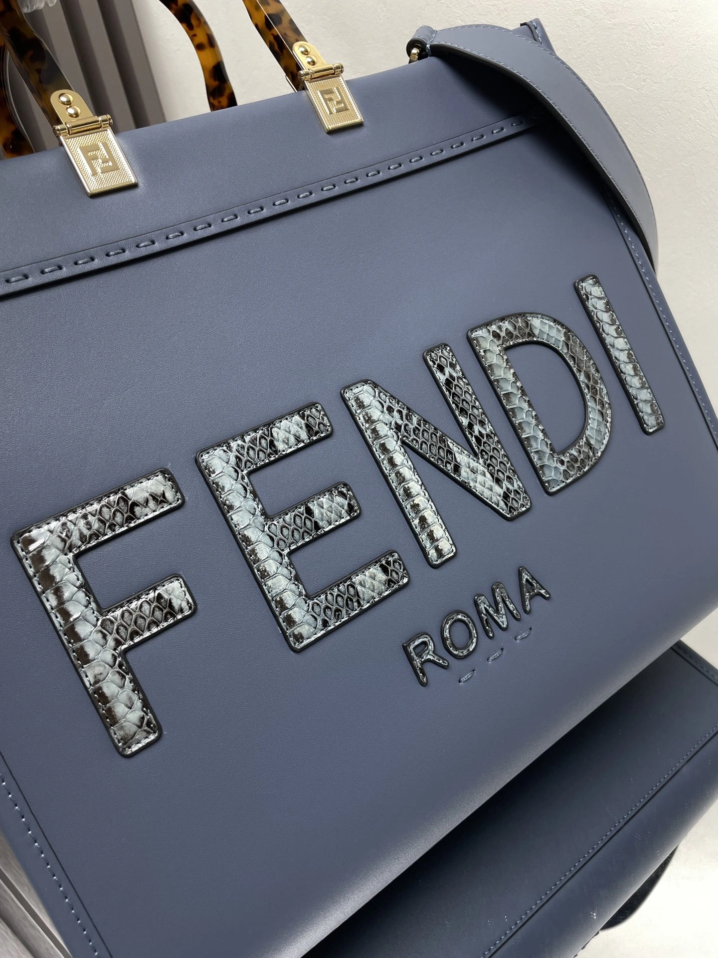 TechFriendly Fendi Shopping Bags 69645