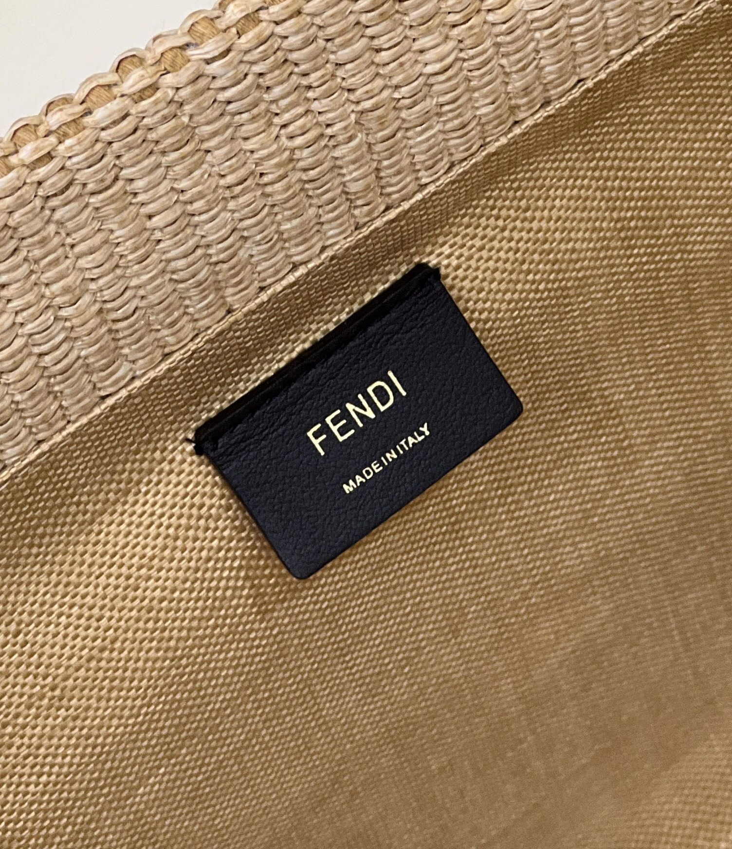 Lightweight Fendi Shopping Bags 69642