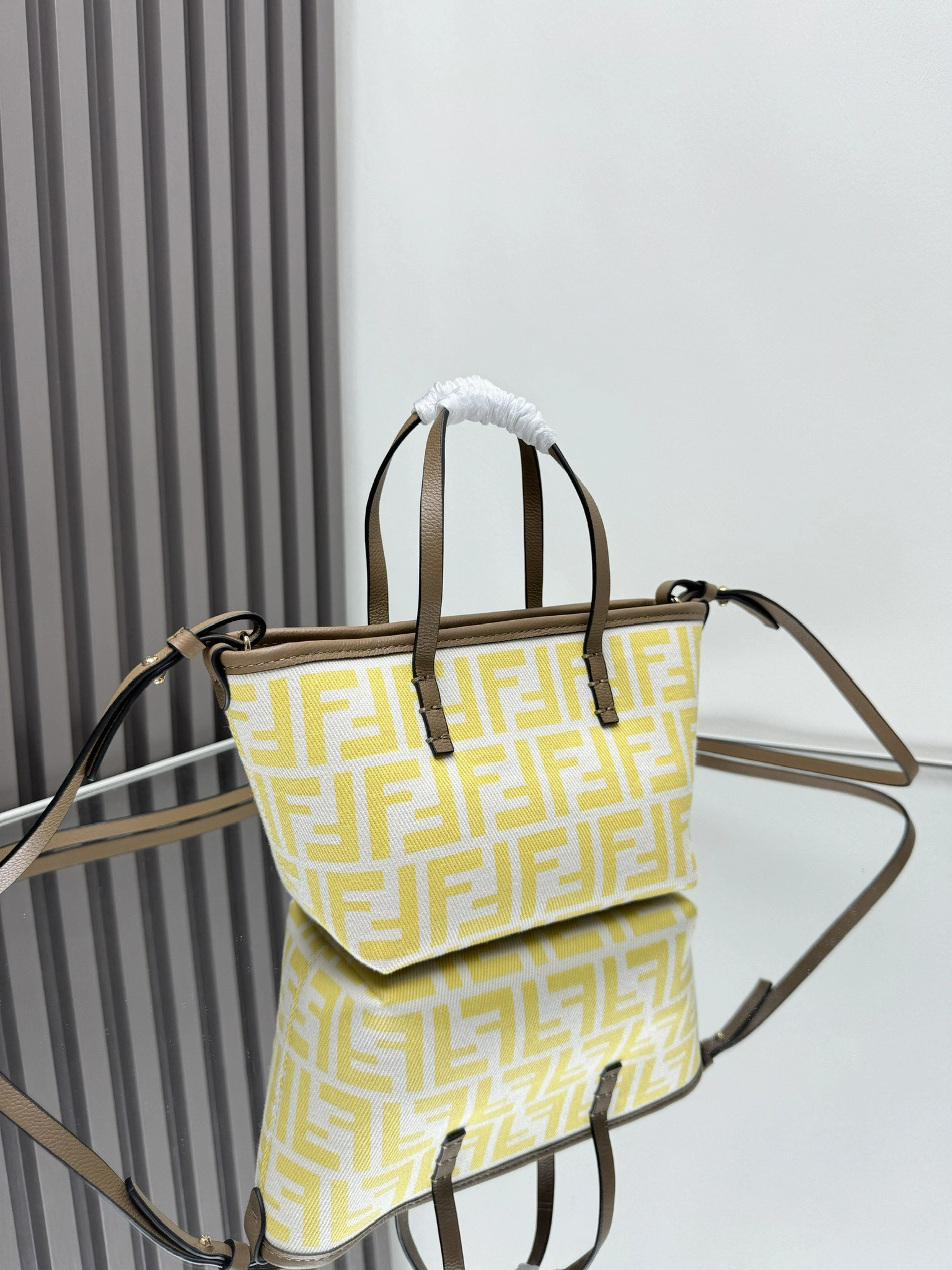 Fendi Shopping Bags Bright 69637