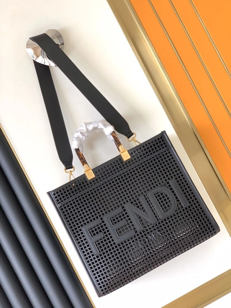 Fendi Shopping Bags Soft 57458