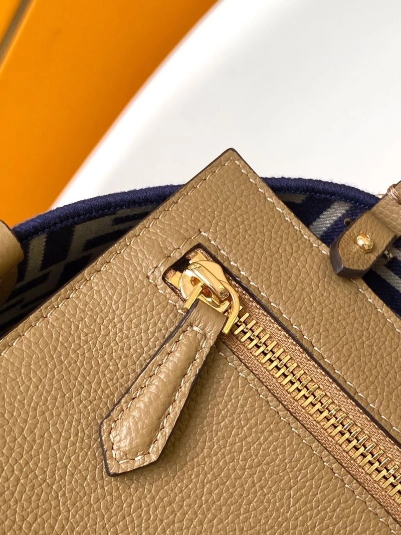 Fendi Shopping Bags Attractive 57453