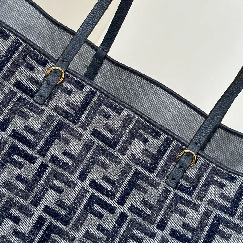 Reliable Fendi Shopping Bags 57457