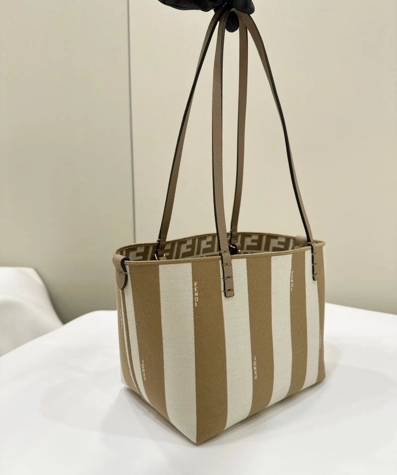 Fendi Shopping Bags Casual 57466