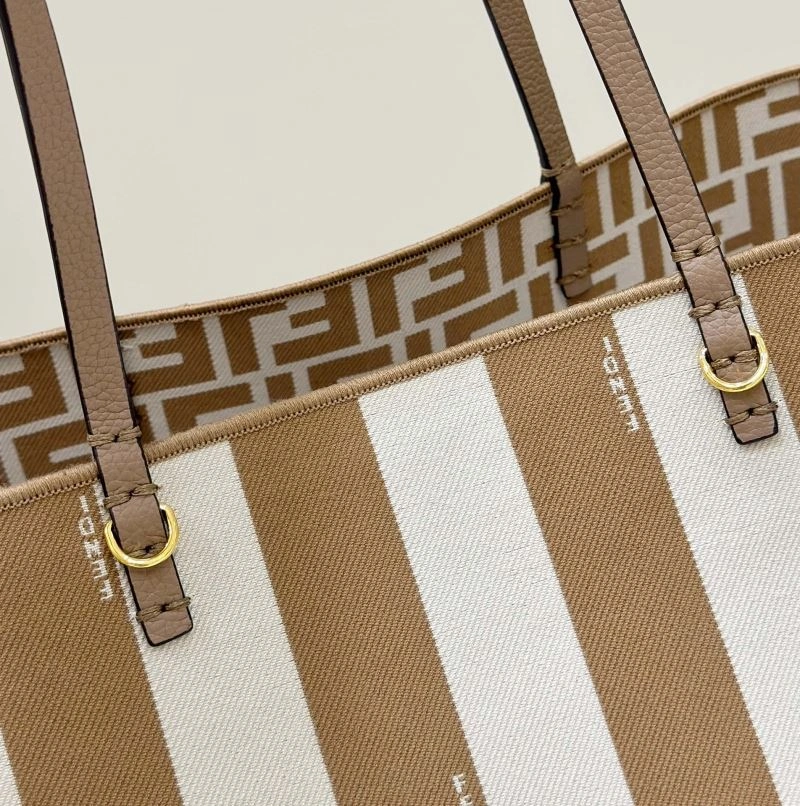 SmoothTexture Fendi Shopping Bags 57463