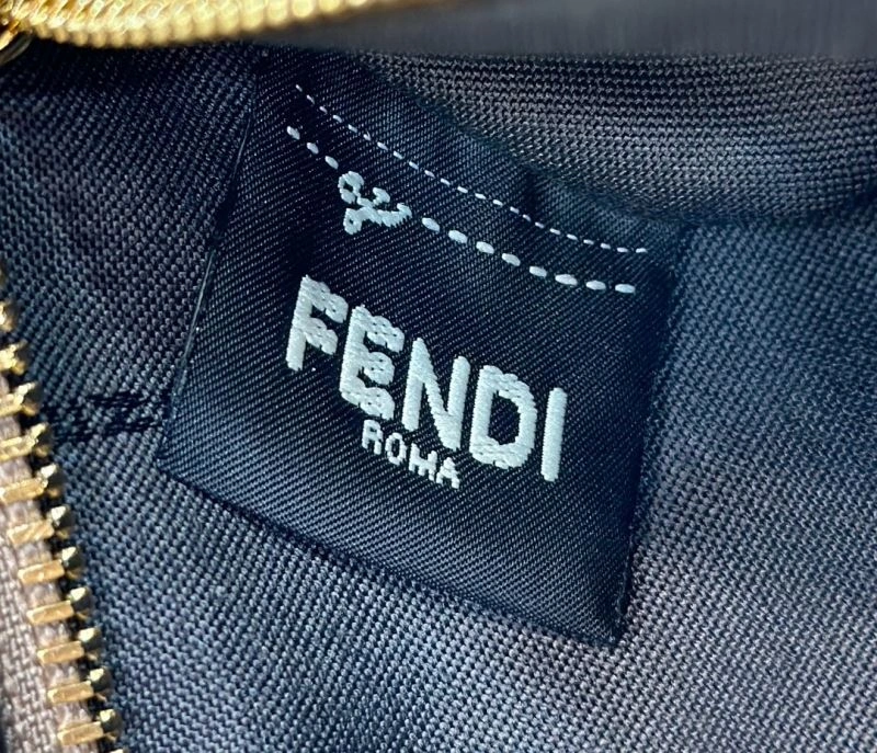SmoothTexture Fendi Shopping Bags 57463