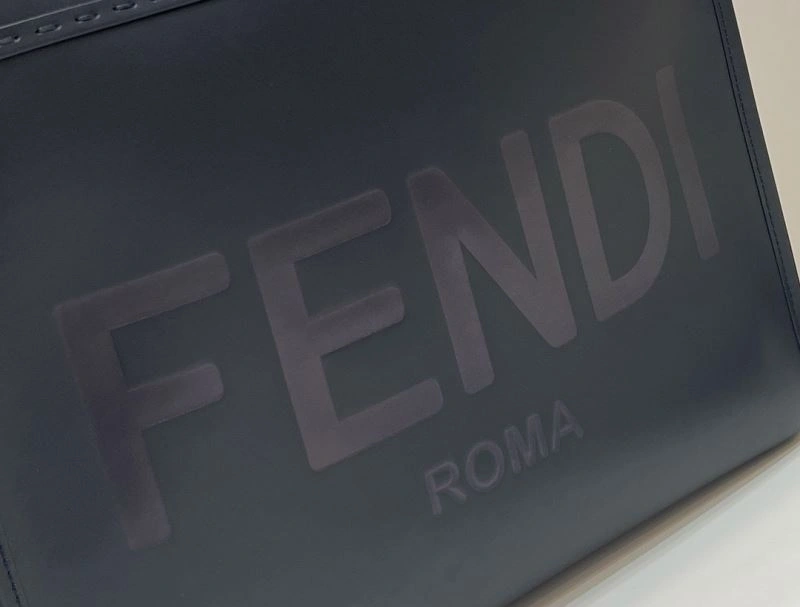 Fendi Shopping Bags Casual 57454