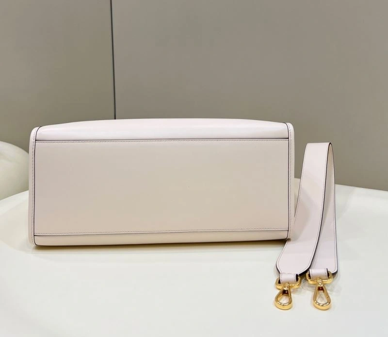 Fendi Shopping Bags ComfortFit 57448