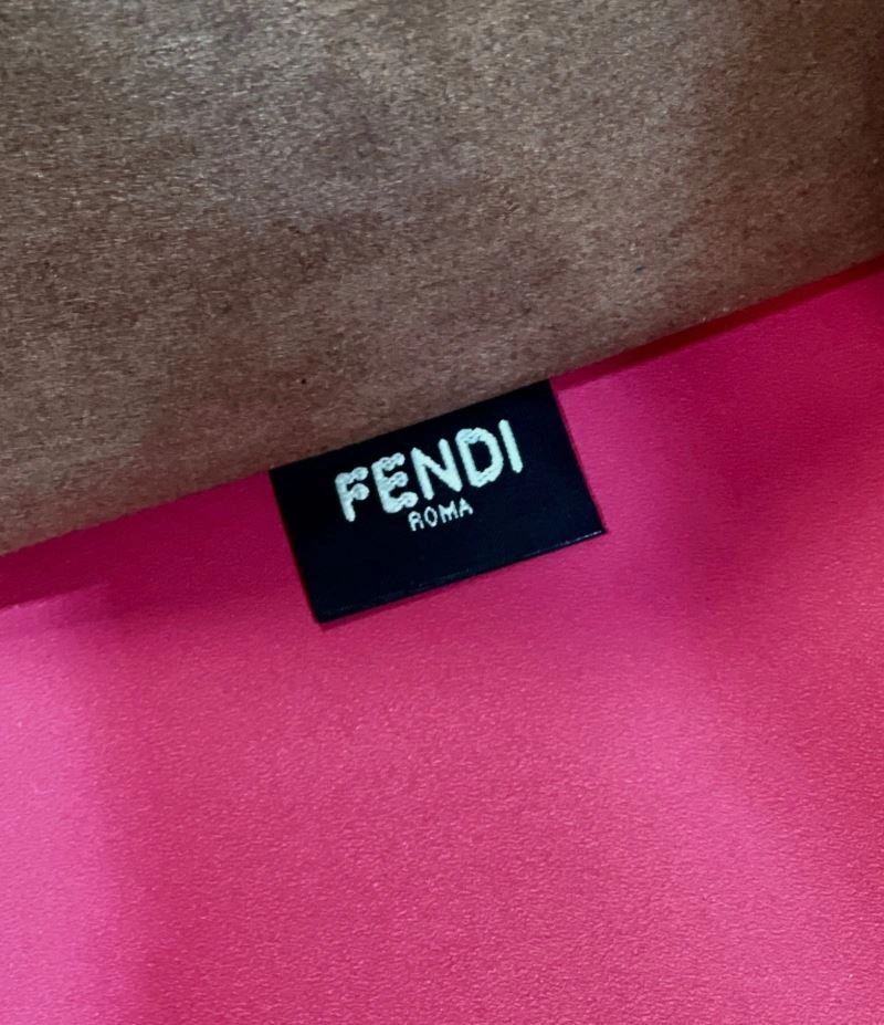 EyeCatching Fendi Shopping Bags 57498