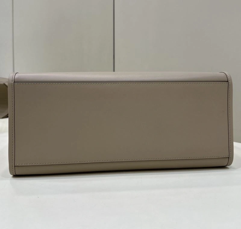Premium Fendi Shopping Bags 57451