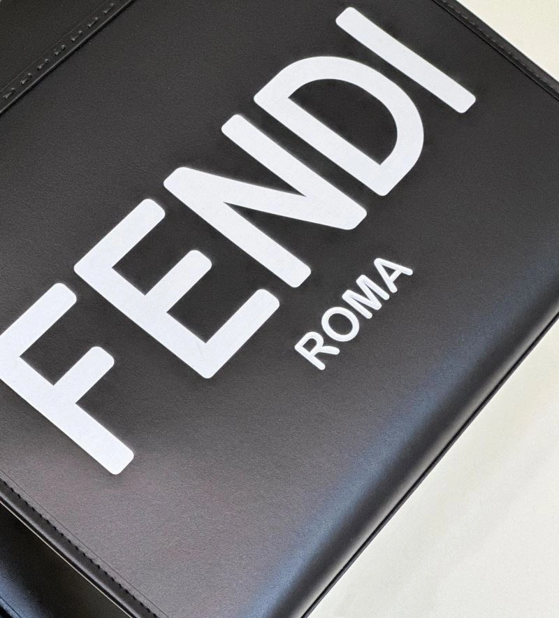 Thermal Fendi Shopping Bags 57474