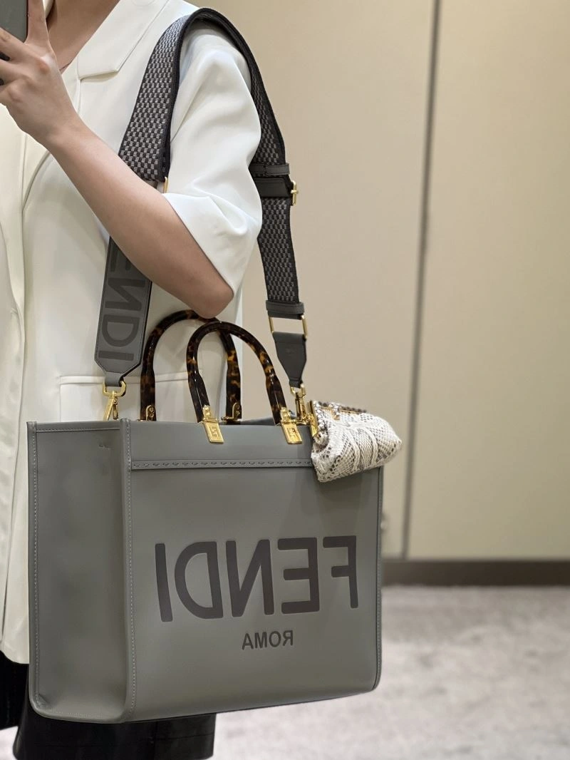 TechFriendly Fendi Shopping Bags 57473