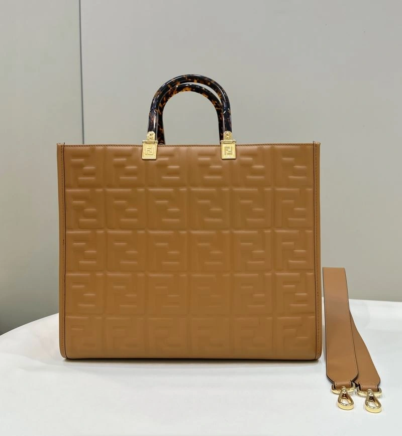 Fendi Shopping Bags StreetReady 57452