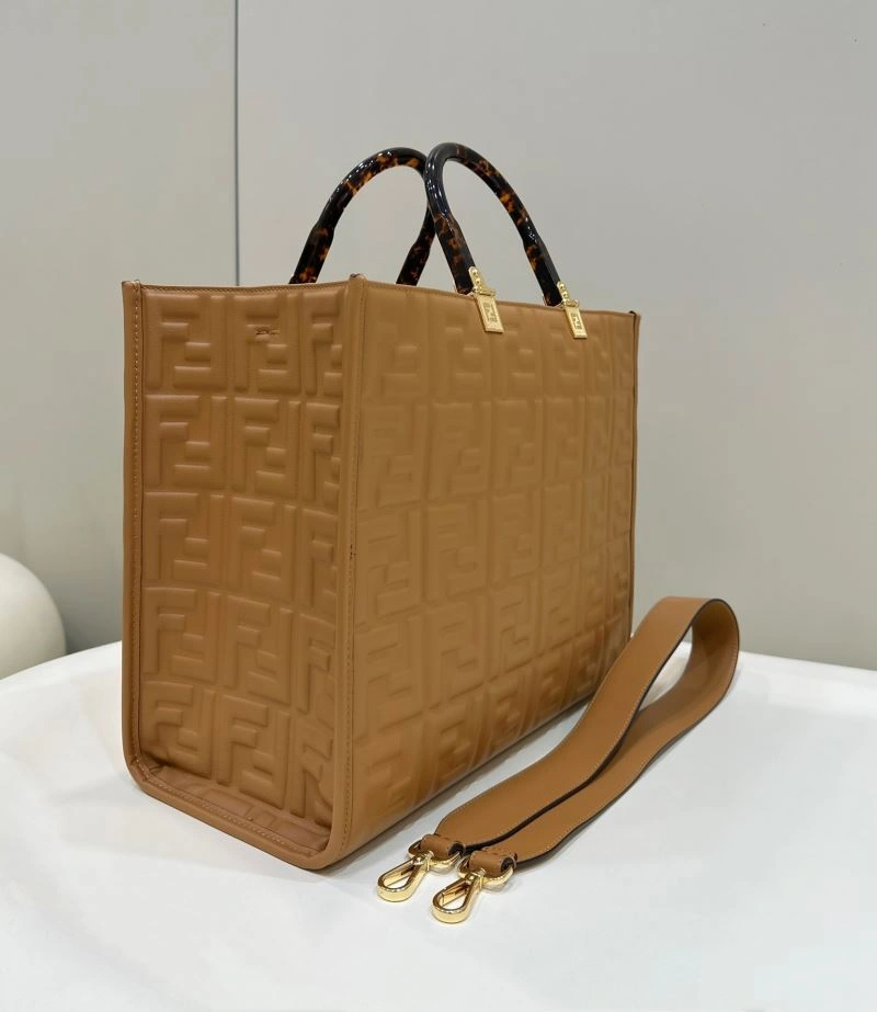 Fendi Shopping Bags StreetReady 57452