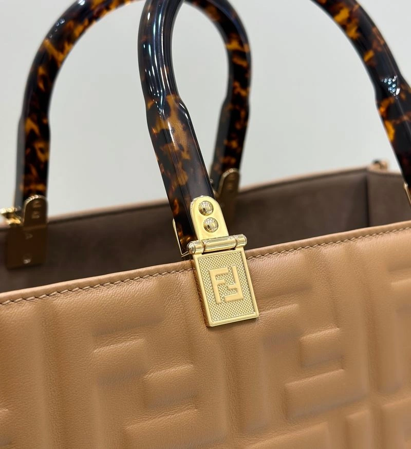 Fendi Shopping Bags StreetReady 57452